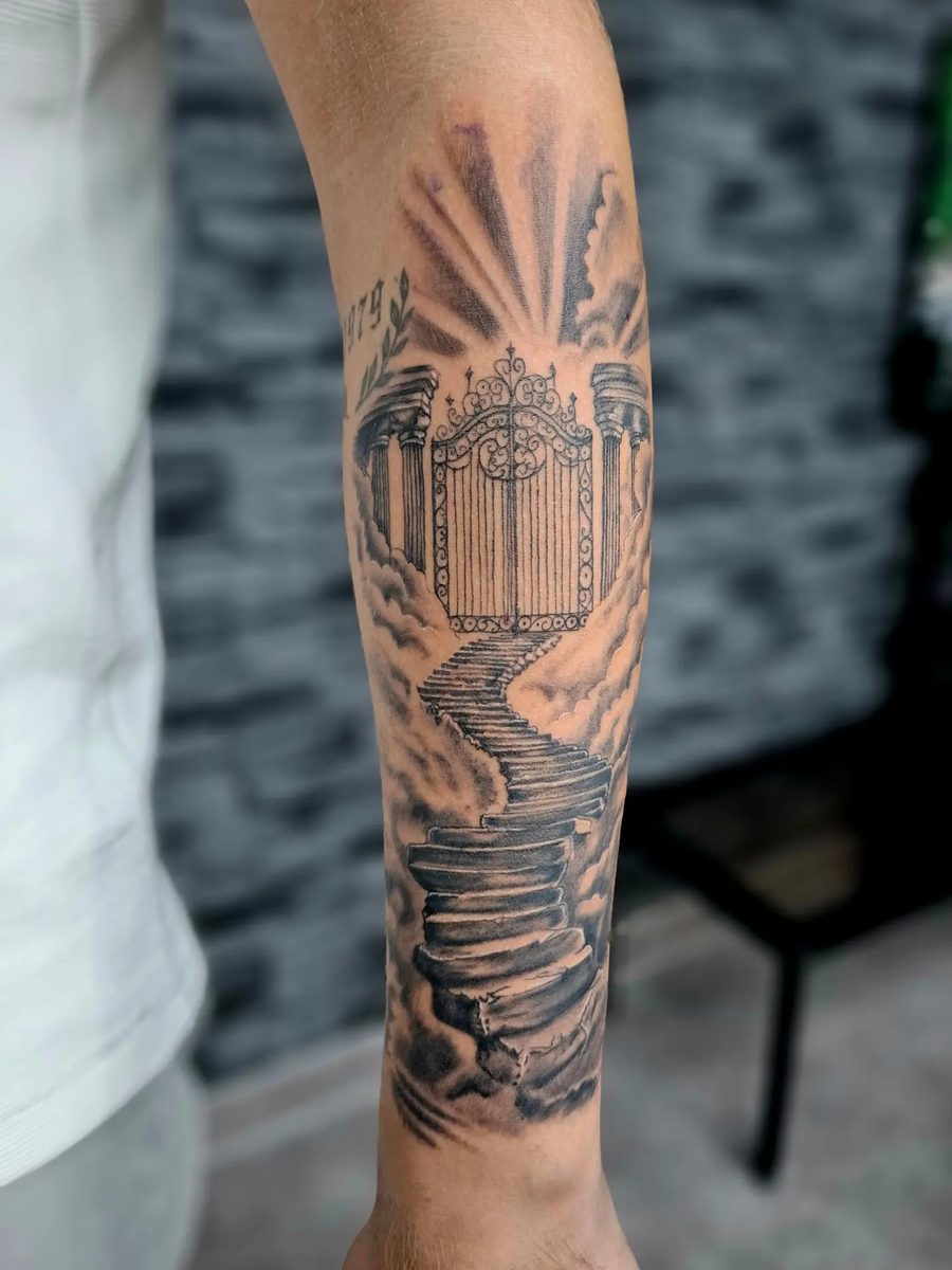 Himmelstor – Unterarm – Tattoo von IR'S Tattoo & Art, Bad Salzuflen