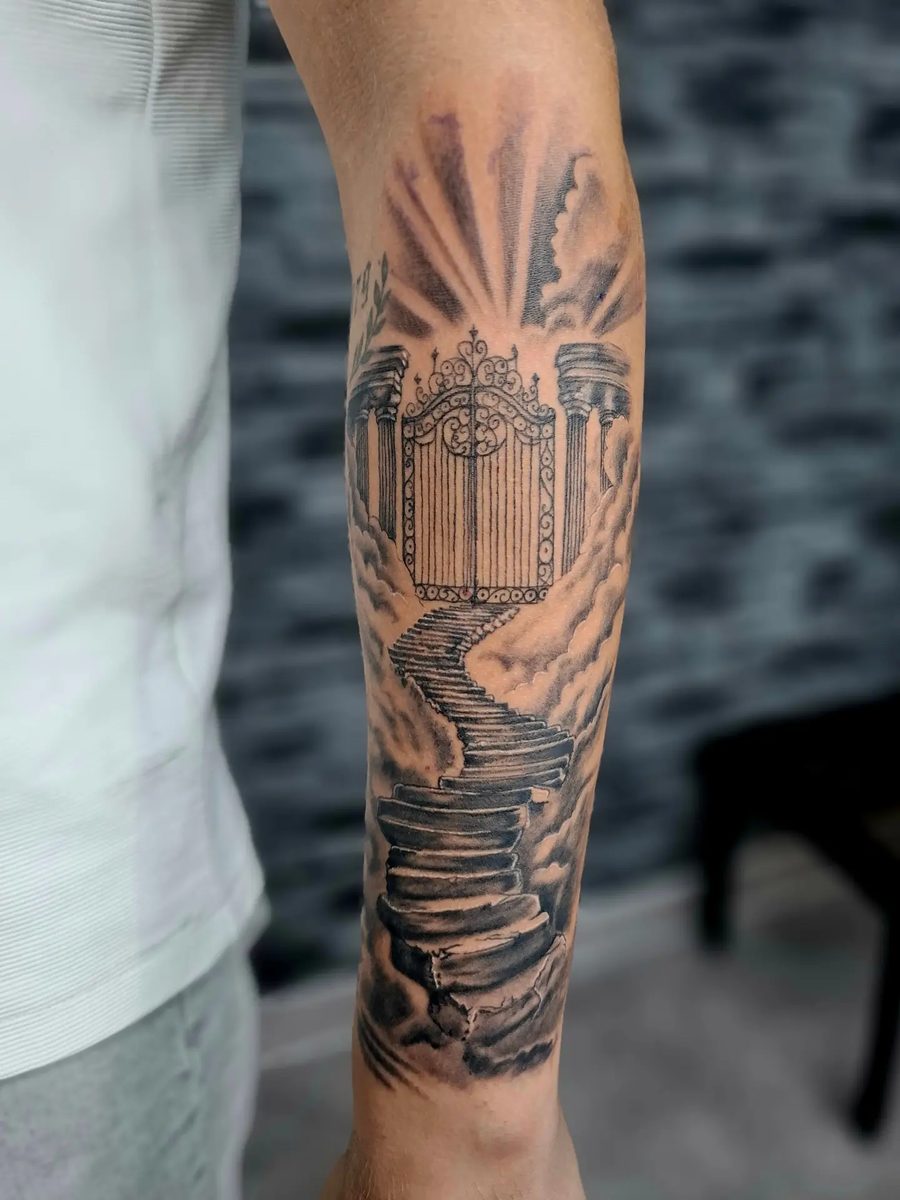 Himmelstor – Unterarm – Tattoo von IR'S Tattoo & Art, Bad Salzuflen